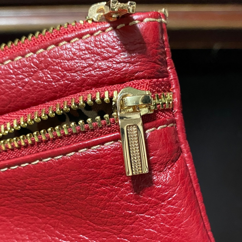 Vintage Celsius Red Leather Wristlet - Picture 11 of 14